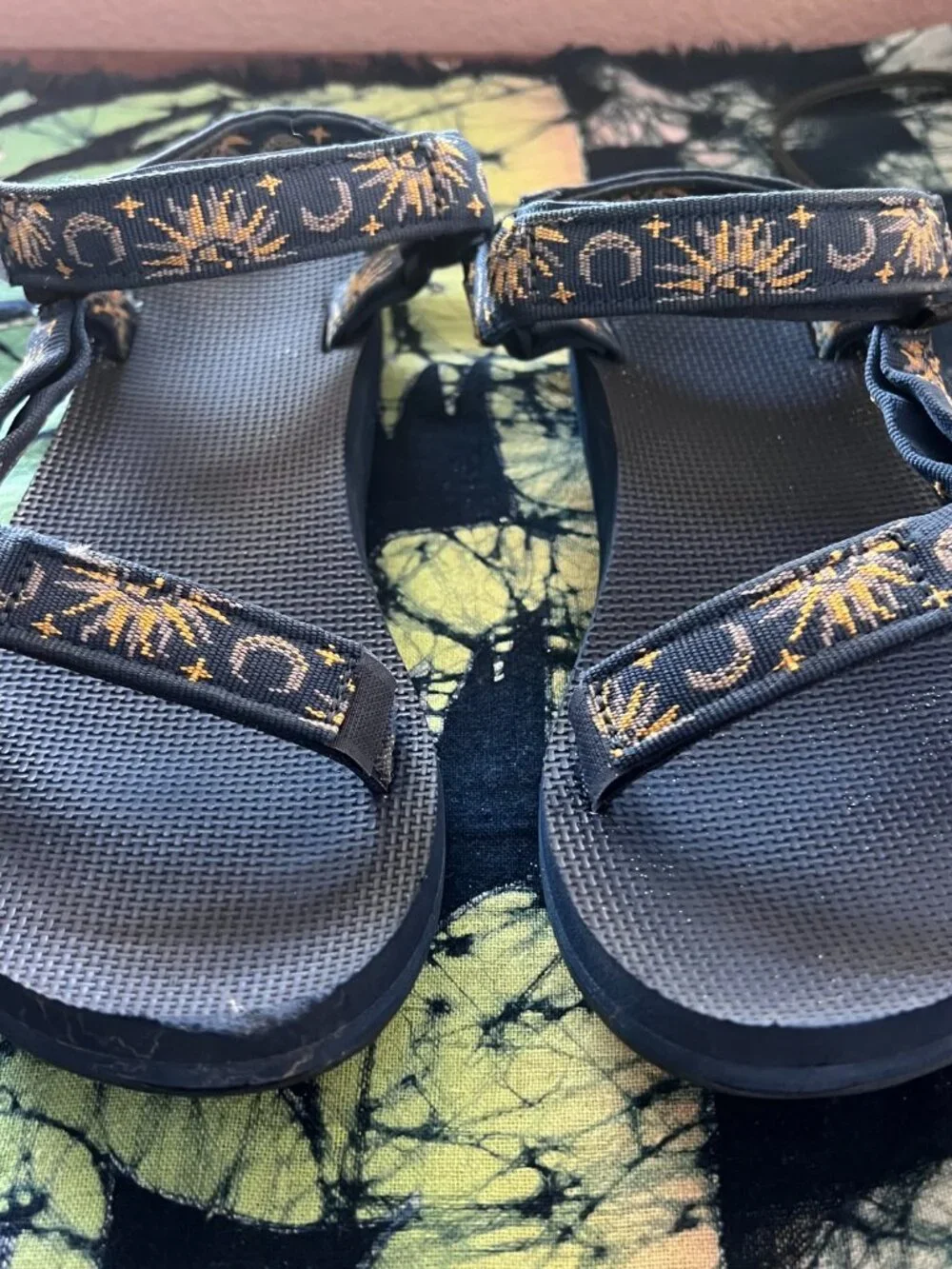 Dark Blue Sun and Moon Tevas